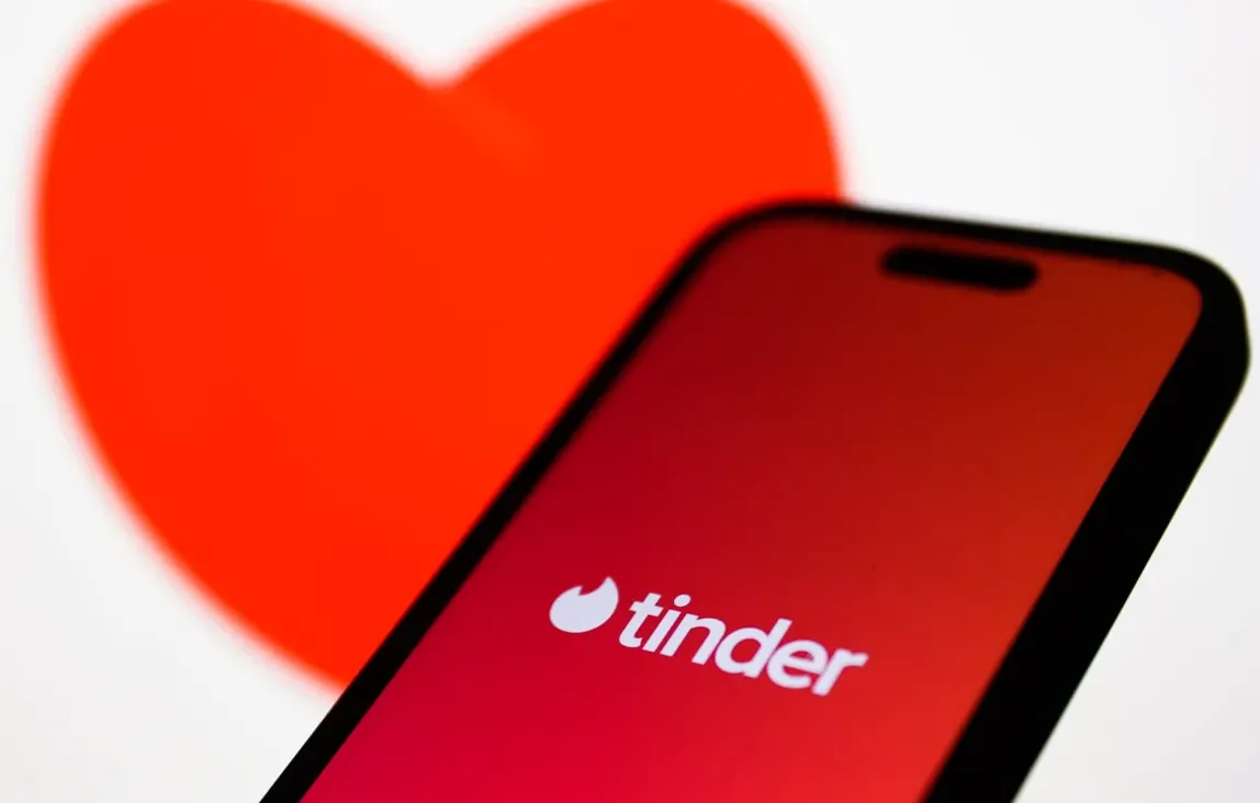 Tinder Luncurkan Face Check: Era Baru Kencan Digital yang Lebih Aman