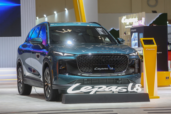 LEPAS L8, SUV Premium Berteknologi Pintar Berbasis LEX Platform