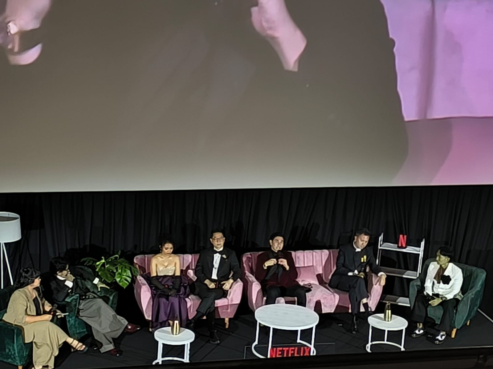 Lupa Daratan Tayang di Netflix: Drama Komedi Indonesia Siap Mendunia