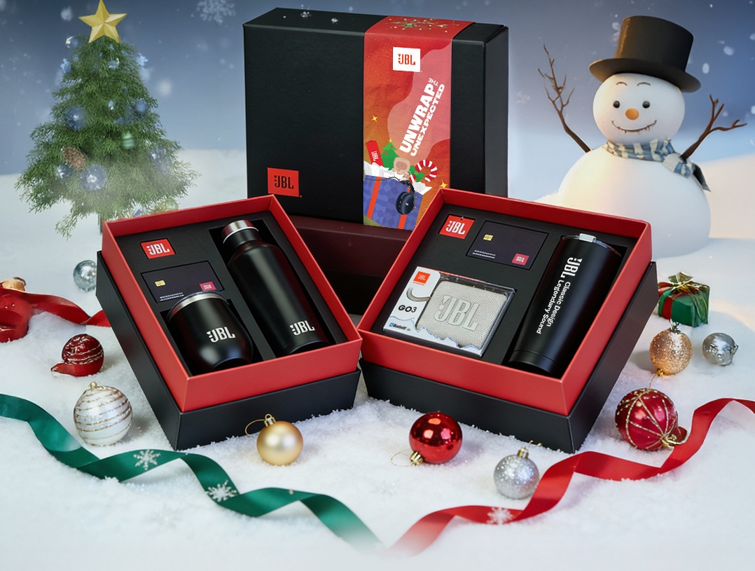 Desound dan JBL Luxury Hadirkan Holiday Hampers Akhir Tahun