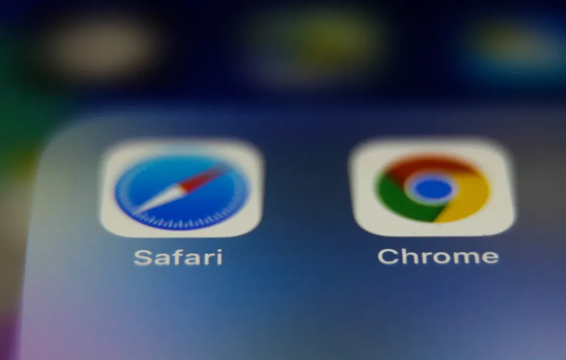 Apple & Google Rilis Update Darurat, Ancaman Hacker Makin Canggih!