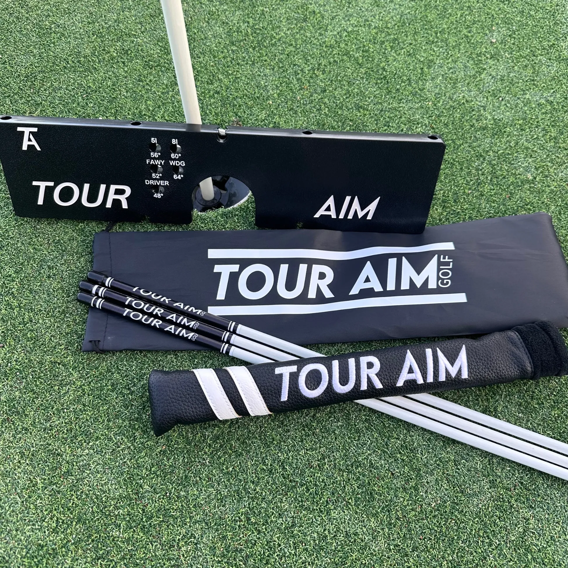 Tour Aim 2.0 With 3 Alignment Sticks + Alignment Stick Headcover