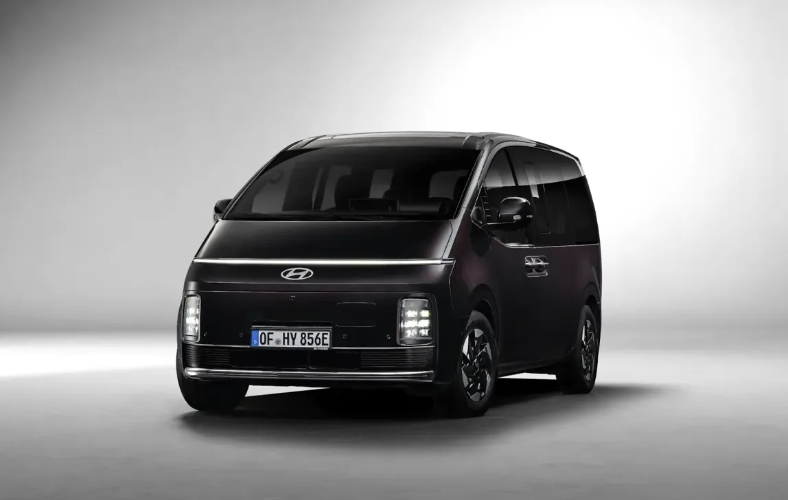 Bikin Kaget! Hyundai STARIA Electric Tembus 400 Km, MPV Masa Depan?