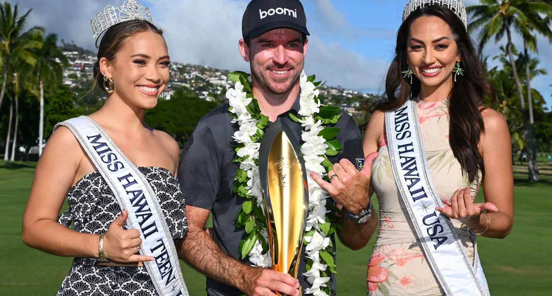 2026 Sony Open purse, payout breakdown: Nick Taylor celebrates win with Sony Open trophy.