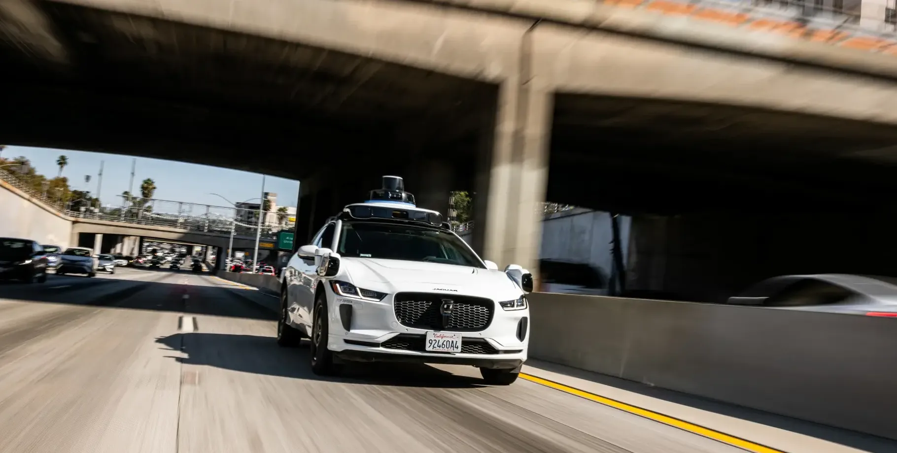 Waymo Robotaxi Tersandung Masalah Lagi: Anak SD Tertabrak, Benarkah AI Lebih Aman dari Manusia?