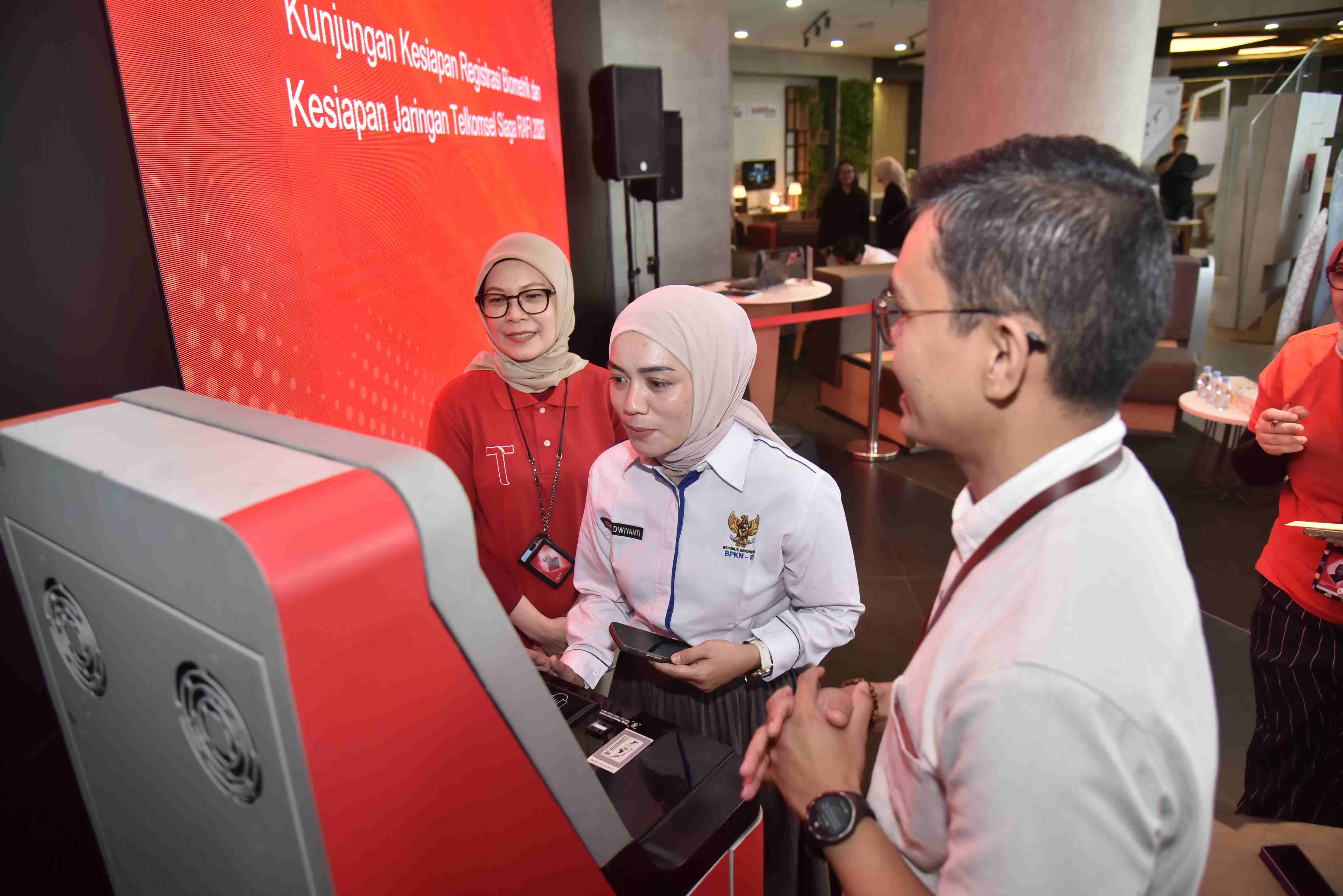 Telkomsel Terapkan Registrasi Biometrik Wajah untuk Nomor Seluler Baru