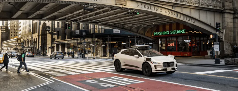 Waymo Terhambat di New York, Usai Gubernur Batalkan Izin Robotaxi