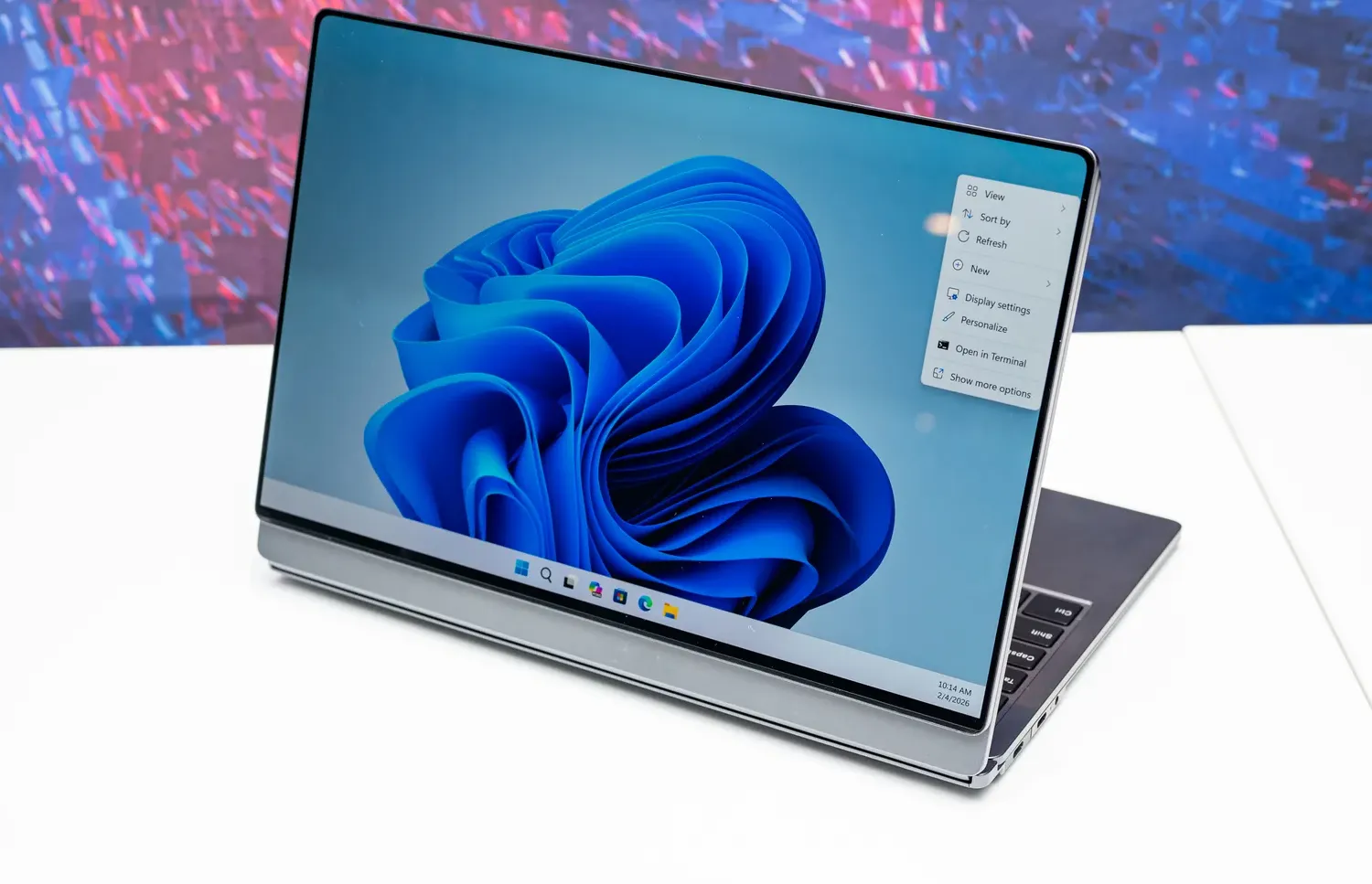 Lenovo Pamer 3 Laptop Konsep Unik di MWC 2026, Ada yang Bisa Dilepas Pasang