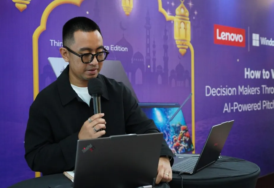 Fitur AI Lenovo Aura Edition