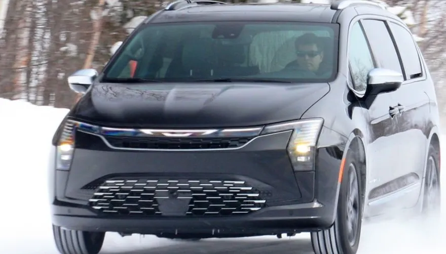 2027 chrysler pacifica