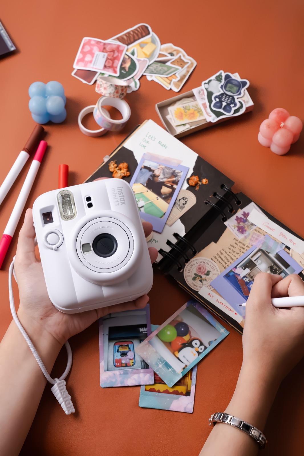 Content image for article: Fujifilm Luncurkan Kamera Instan Analog instax mini 13 di Indonesia
