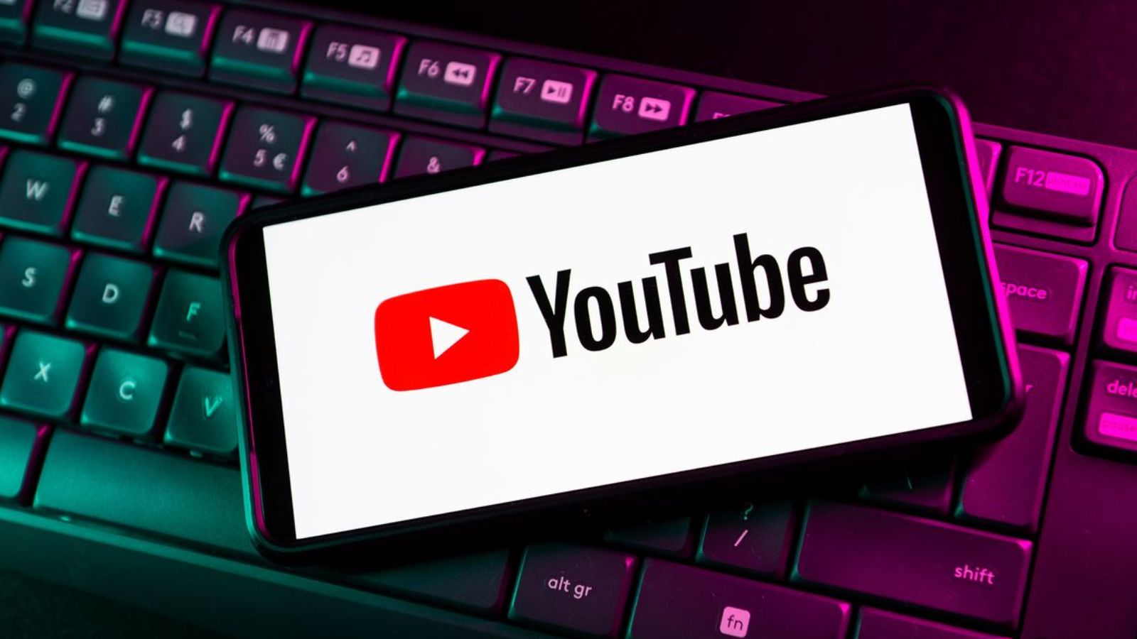 Google Mulai Lakukan Pembatasan Akun Youtube di Bawah 16 Tahun