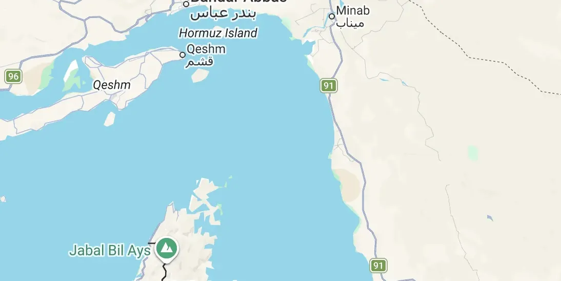 Krisis Selat Hormuz, Mengapa China Justru Paling Aman?